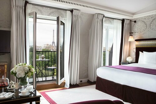 Внешний вид отеля La Reserve Paris Hotel and SPA в Париже, фото 1
