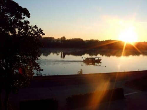 Внешний вид отеля Hôtel le Bussy в Монтсоре, фото 4
