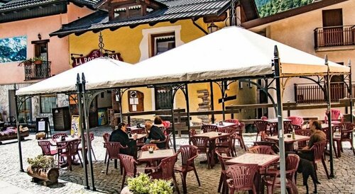 Гостиница Le Petit Fenestrelle в Бриансоне