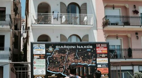 Гостиница Mediterraneo Guesthouse в Джардини-Наксосе