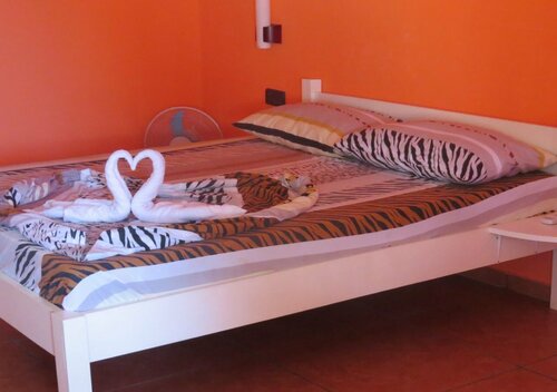 Гостиница Binucot Beach Resort в Провинции Ромблон