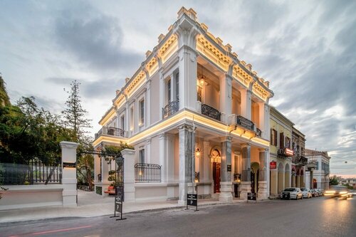 Гостиница The Bold Type Hotel в Патрах