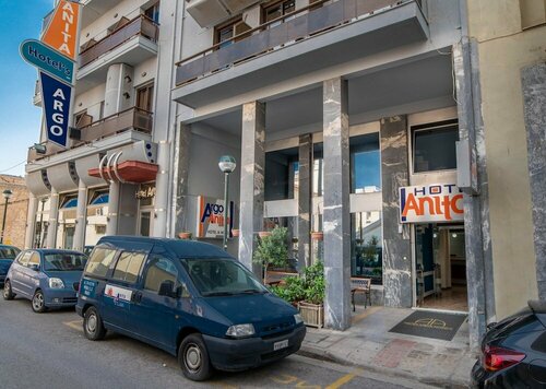 Гостиница Anita Hotel в Пирее