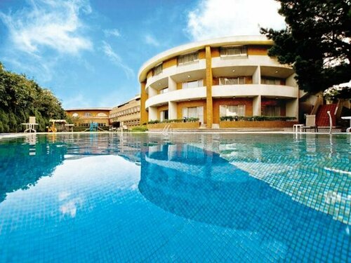 Гостиница Yaward Hotel в Таоюане