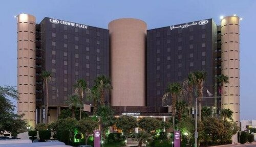 Гостиница Crowne Plaza Riyadh Palace в Эр-Рияде