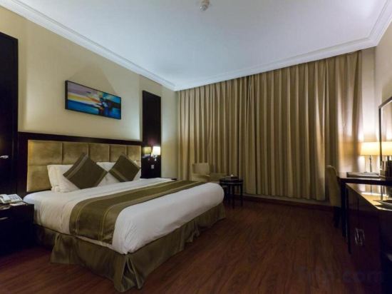 Фото Holiday Jazan Hotel