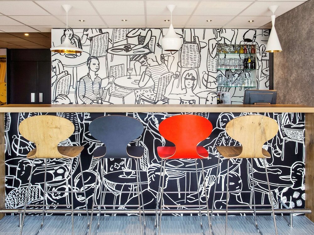 Фото Ibis Saint-Denis Stade Ouest