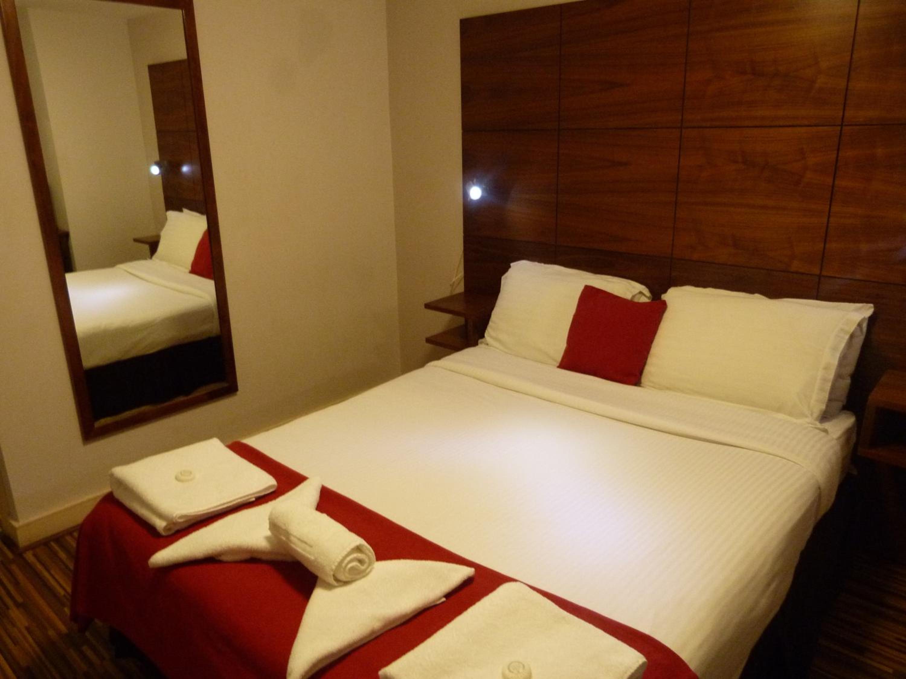 Фото International Inn
