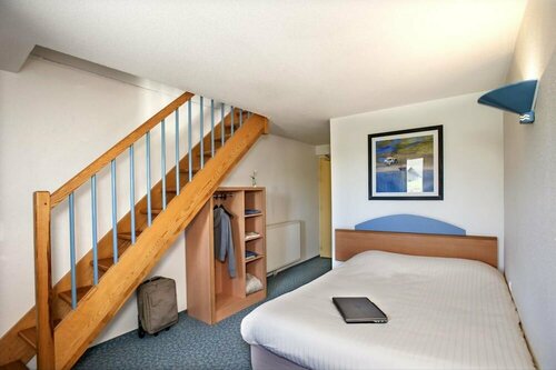 Гостиница Brit Hotel Saint-Flour в Сене-Флуре