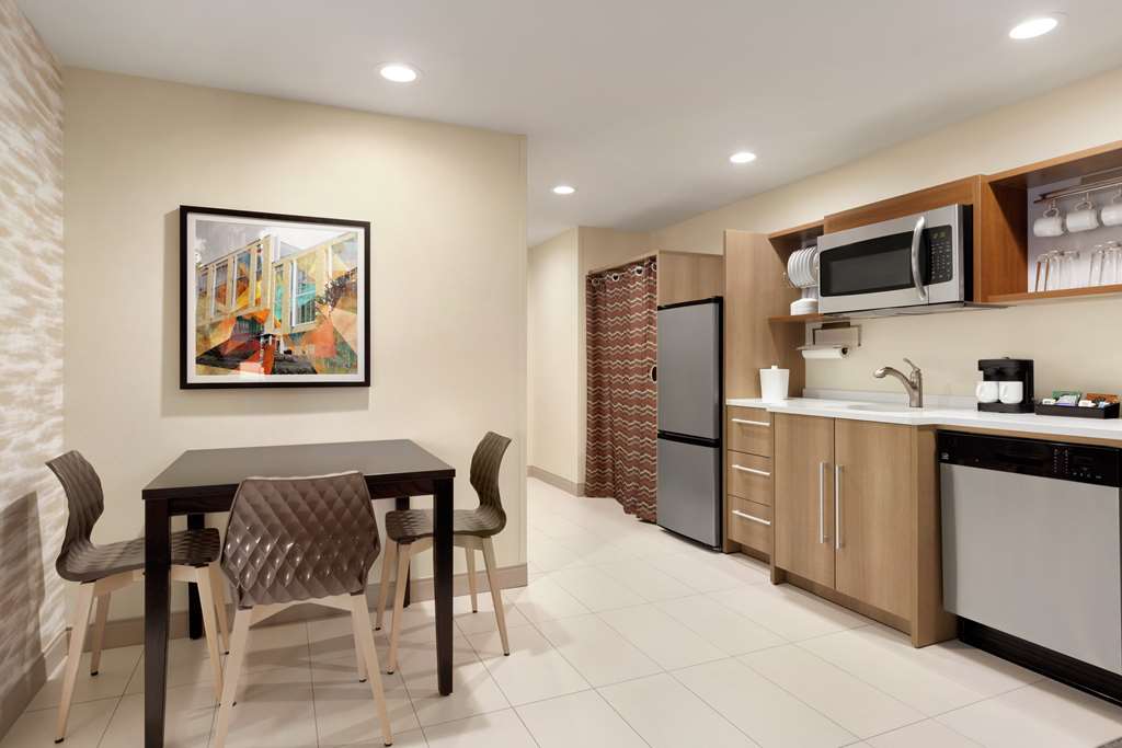 Фото Home2 Suites by Hilton New Brunswick, Nj
