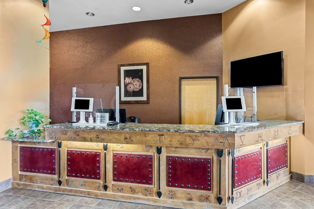 Фото Best Western Moriarty Heritage Inn