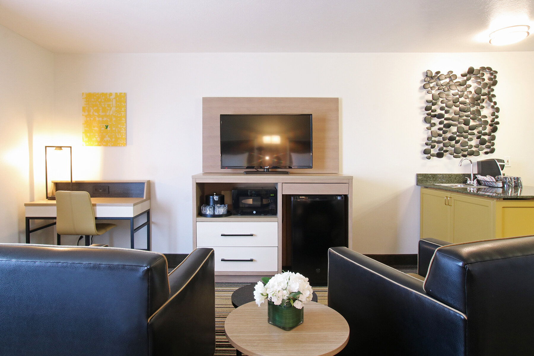 Фото Oxford Suites Spokane Valley