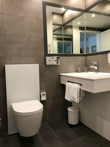 Гостиница Hotel Württemberger Hof в Ройтлингене
