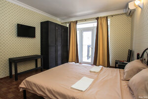 More Udachi (село Солнечногорское, Табачная улица, 4), hotel
