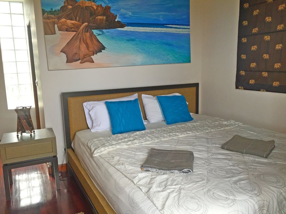 Фото 2 Pools Huge Seaview Pool - Villa Serena