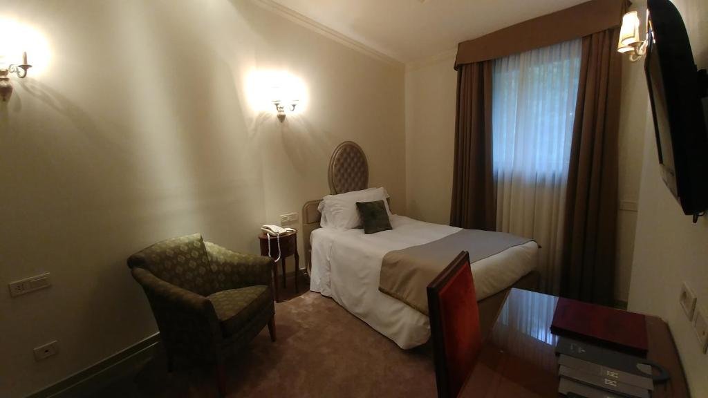 Фото Hotel Villa Flori