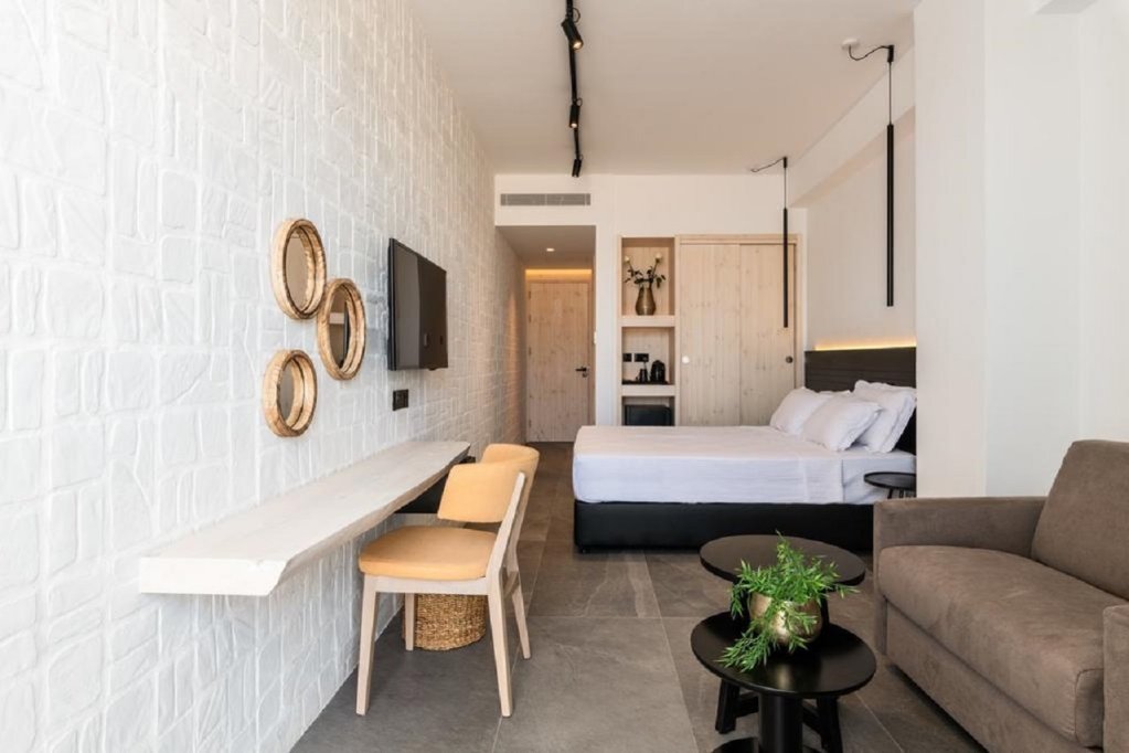 Фото 38904258497