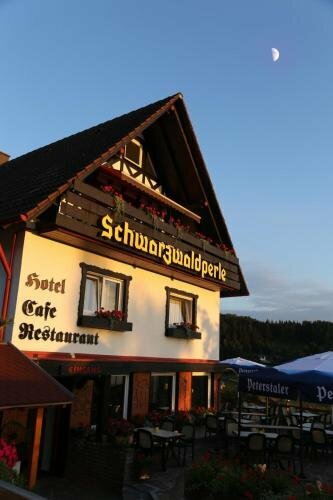 Гостиница Hotel-Berggasthof Schwarzwaldperle