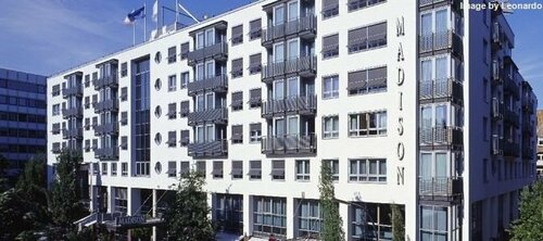 Внешний вид отеля The Madison Hotel Hamburg в Гамбурге, фото 1