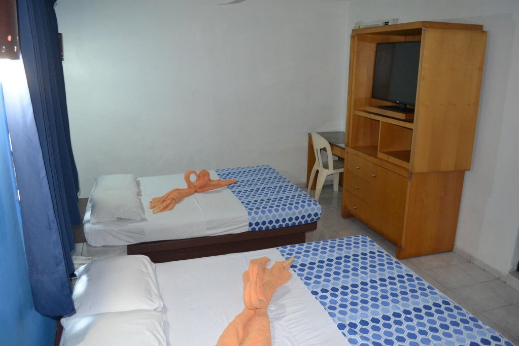 Фото Hotel Maria del Rocio