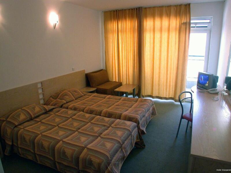 Фото Hotel Slavyanski 