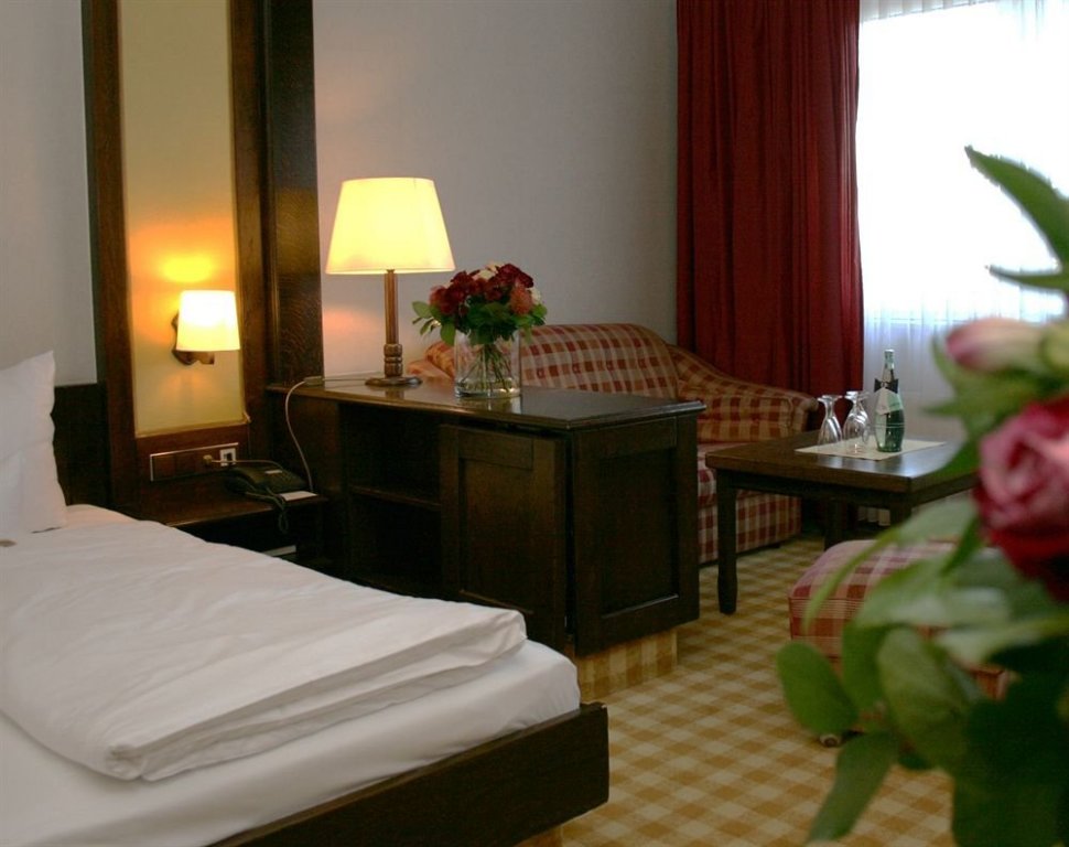 Фото Hotel Central Hof