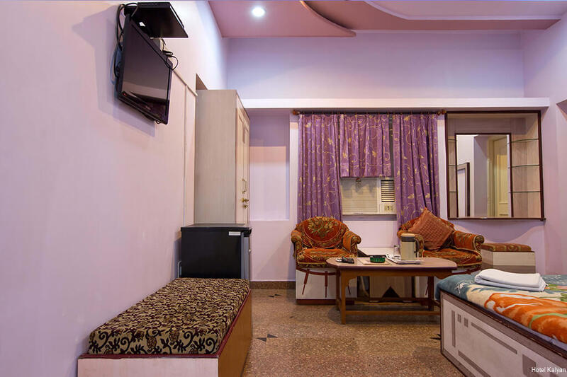 Фото Hotel Kalyan