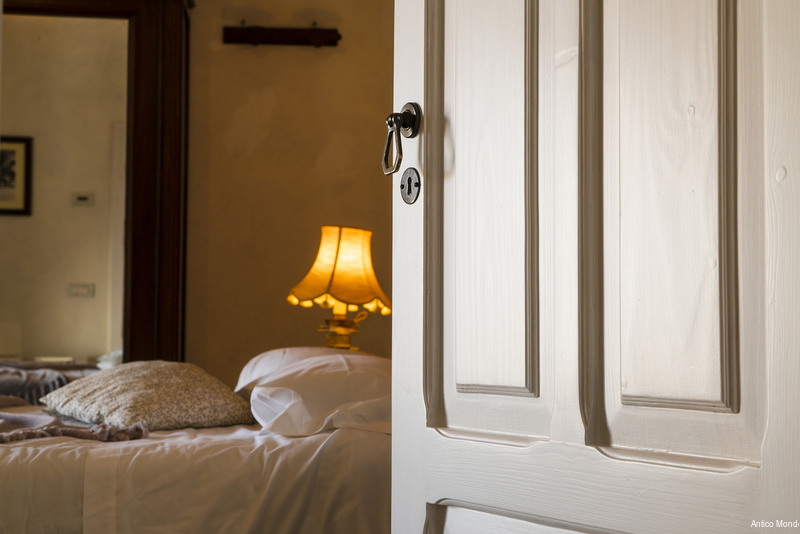 Фото Antico Mondo Rooms & Suites