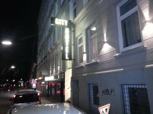 Гостиница Nyce Hotel Hamburg City в Гамбурге