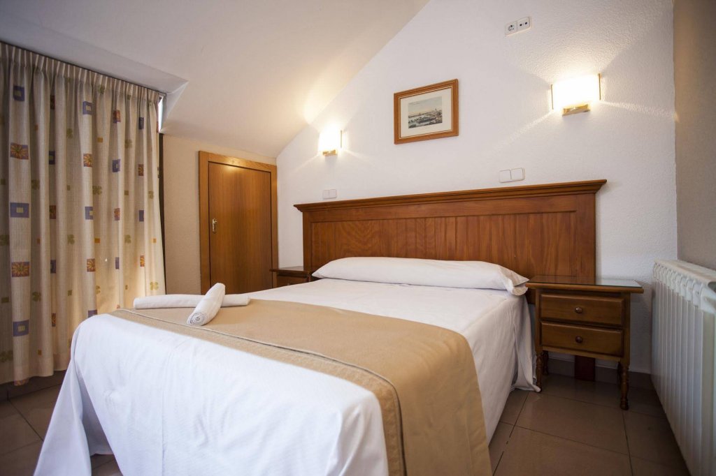 Фото Hotel Victoria Valdemoro