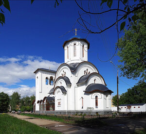 Церковь Серафима Саровского (Нижний Новгород, Московский район, Калининский микрорайон), православный храм в Нижнем Новгороде