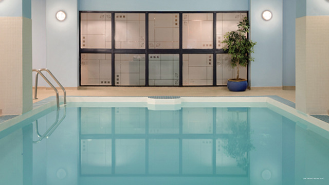 Фото Coast Edmonton Plaza