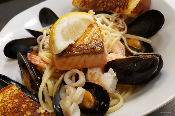 Фото Quality Inn & Suites 1000 Islands