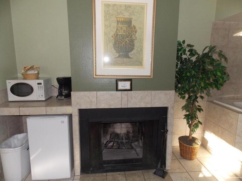 Фото Vintage Lakeside Inn