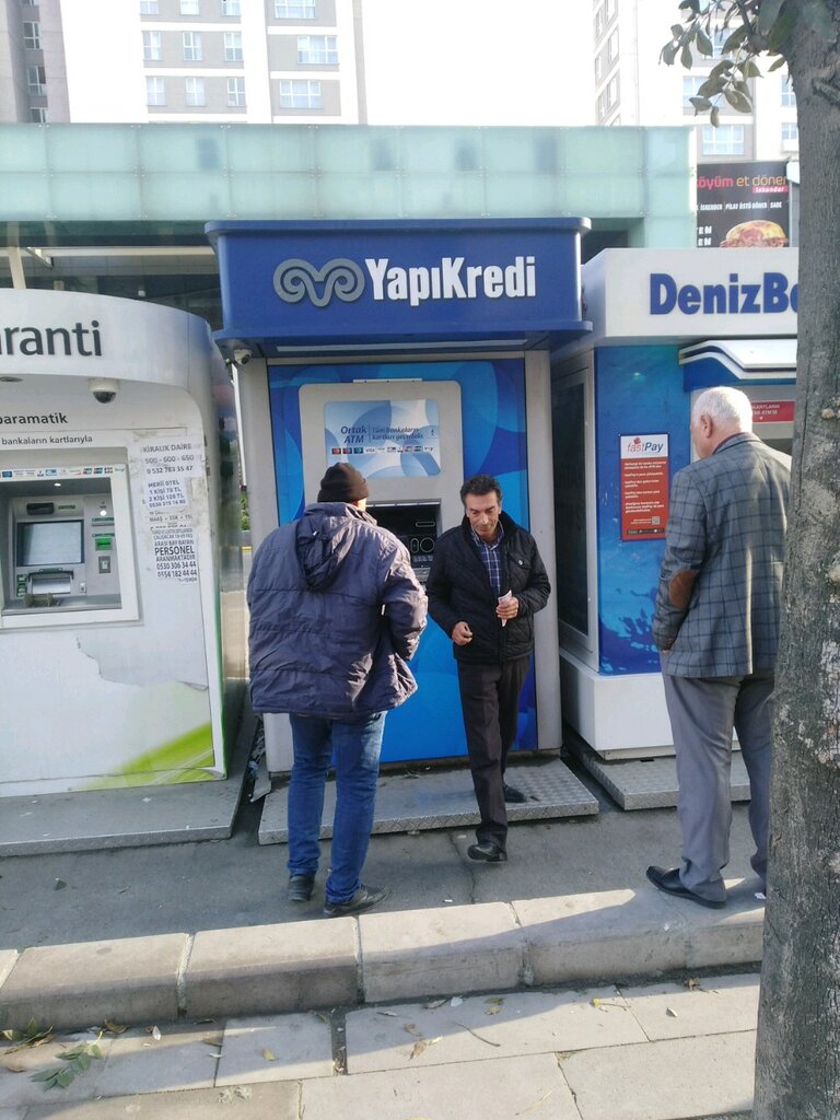 ATM'ler Yapı Kredi ATM, Esenyurt, foto