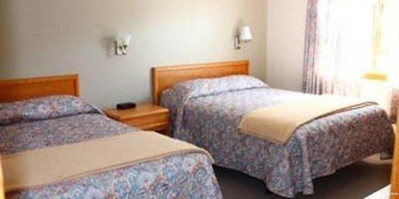 Фото The Homeport Motel