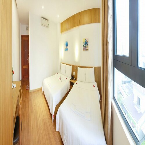 Гостиница Nirvana Hotel Da Nang в Дананге