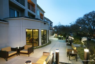 Фото Courtyard by Marriott Roseville