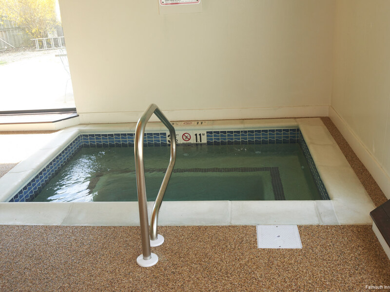 Фото Falmouth Inn