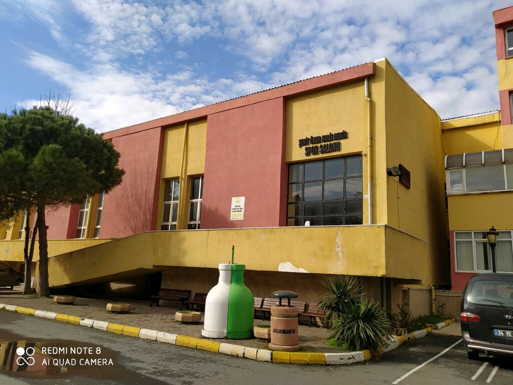 Sports hall, gym Avcilar Industrial Vocational High School Sports Hall, Istanbul, photo