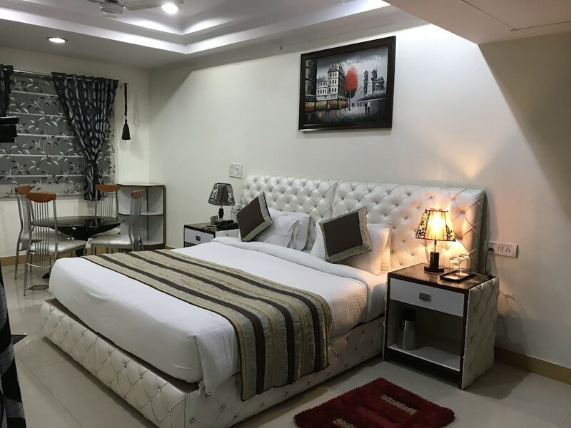 Delite Hotel - Faridabad