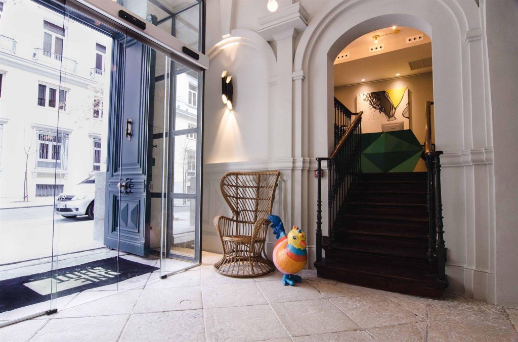 Фото One Shot Recoletos 04