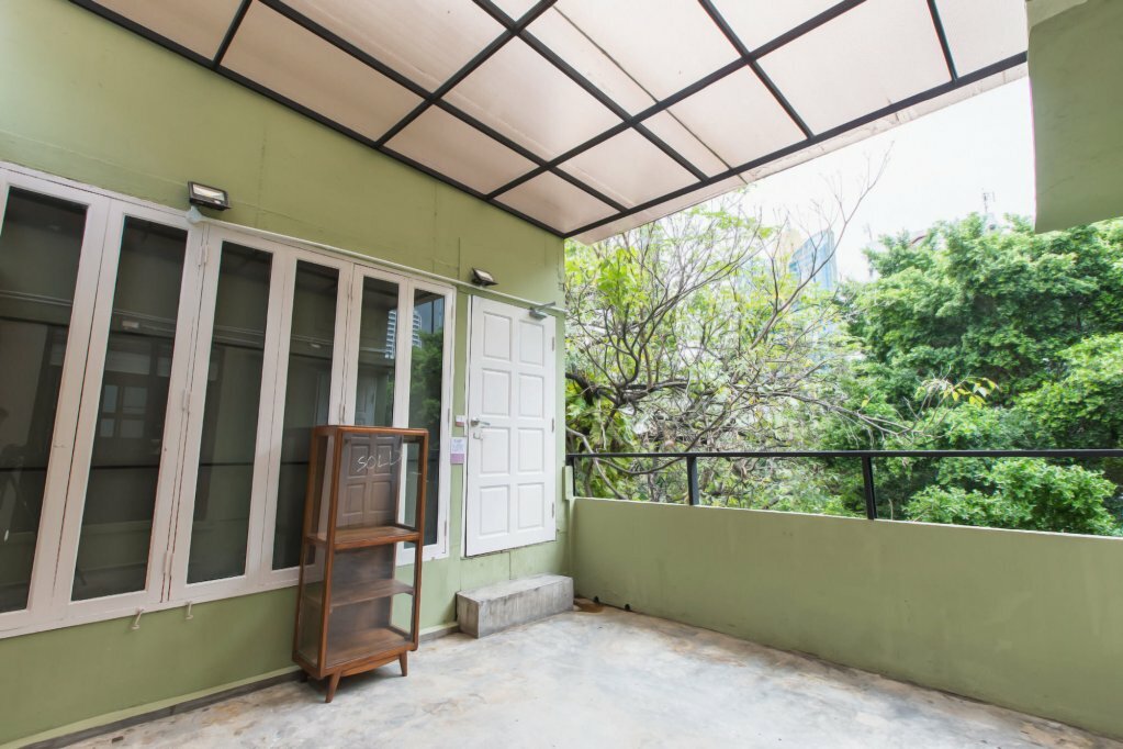 Hotel Bharani Hostel, Bangkok, photo