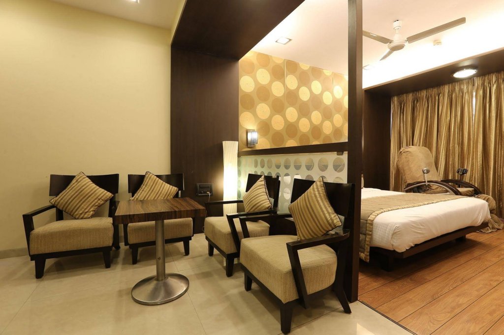 Фото Hotel Silver Inn