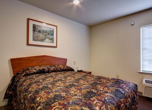 Гостиница WoodSpring Suites Brownsville в Браунсвилле