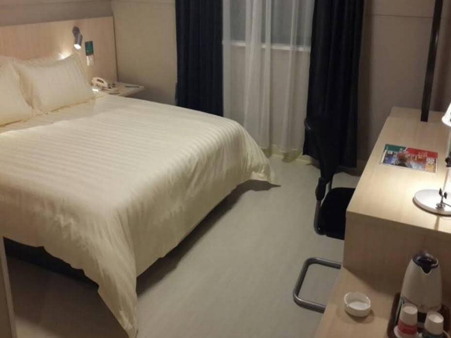 Фото Jinjiang Inn Kunshan Chunhui Road Branch