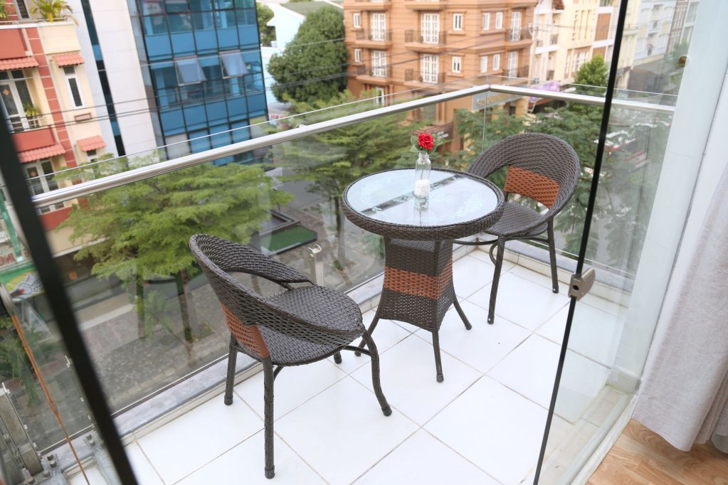 Фото Vegas Luxury Hotel