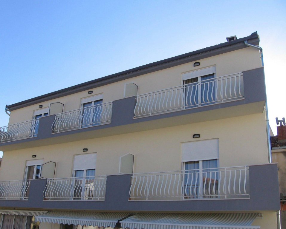 Фото Pansion Epetium