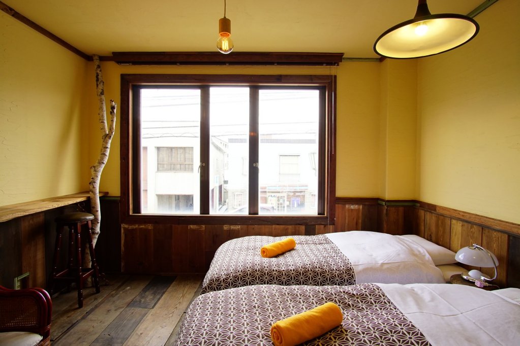 Фото Hakuba Station Guest House Hostel EN