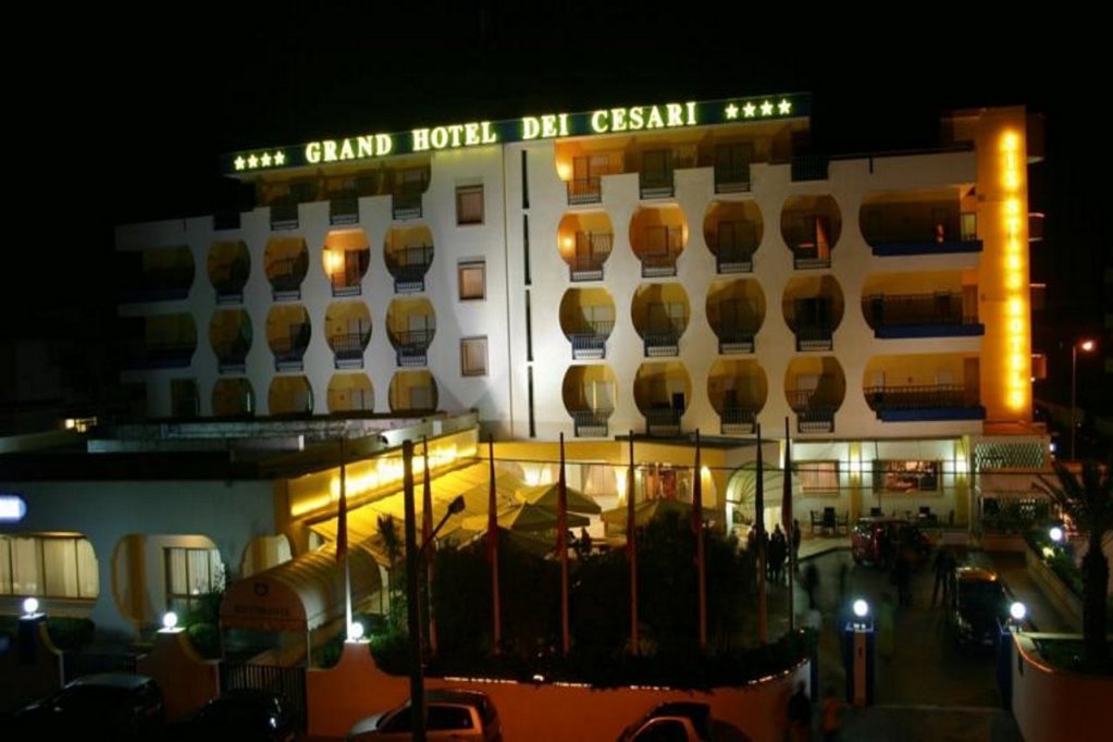 Фото Grand Hotel Dei Cesari Dependance